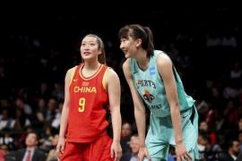 中国女篮队员韩旭在社交媒体上更新了个人状态