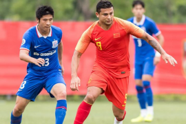 中国国家队与上海申花进行了一场封闭热身赛 以4-0大胜