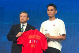林丹通过个人社交平台宣布退出中国羽毛球队