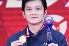 世界第一樊振东在男单决赛中 2-3绝地反击获得全锦赛男单冠军 