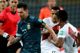 卡塔尔世界杯南美区预选赛阿根廷客场2-0击败秘鲁