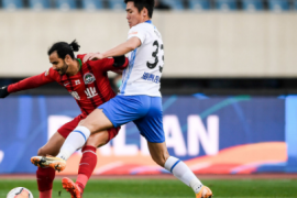 2020足协杯第二轮天津泰达对阵贵州恒丰的比赛在昆山体育中心打响