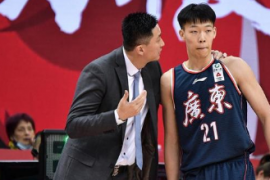 广东男篮球员每次出场都是一次考试