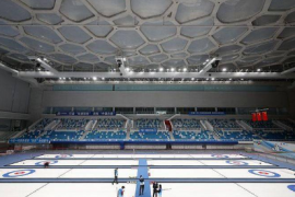 国家游泳中心水立方将进行北京冬奥会冰壶项目的比赛