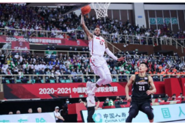 广东男篮以88比83击败辽宁男篮获得冠军点全场比赛相当激烈