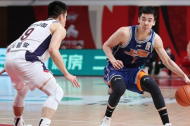 上海男篮小将郭昊文宣布自己将参加2021年NBA选秀