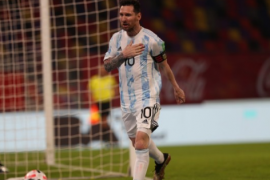 阿根廷国家队公布了美洲杯28人大名单其中梅西领衔