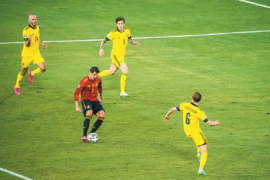 西班牙上次在欧洲杯小组赛战成0比0还是在1980年对阵