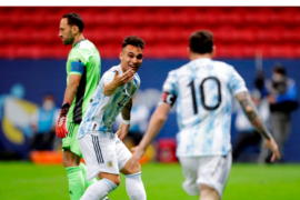 在近日进行的美洲杯半决赛比赛中阿根廷队所对阵的对手是哥伦比亚队