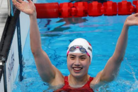 东京奥运会女子200米蝶泳决赛张雨霏不负众望以2分03秒86夺得金牌