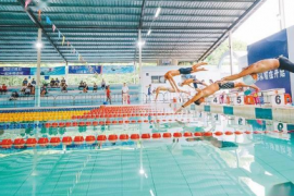 2021年海南省中学生游泳比赛在琼海开赛