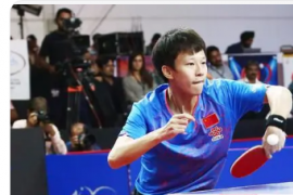 乒乓球项目男子团体第一阶段A组比赛中广东队以3比0战胜浙江队