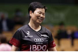 国乒夺得五项全能冠军女单4-1击败58岁的乒乓球冠军倪夏莲