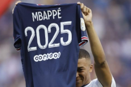 记者：姆巴佩为世界杯留巴黎一个赛季，他将在明年夏天去皇马